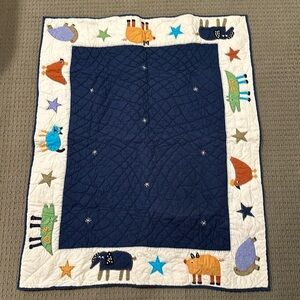 Whimsical baby toddler crib quilt Garnet Hill navy/ivory EUC